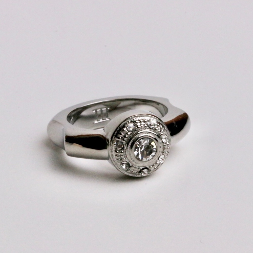 Dyeberg Kern solo crystal Ring